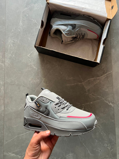 NIKE AIRMAX 90 SURPLUS