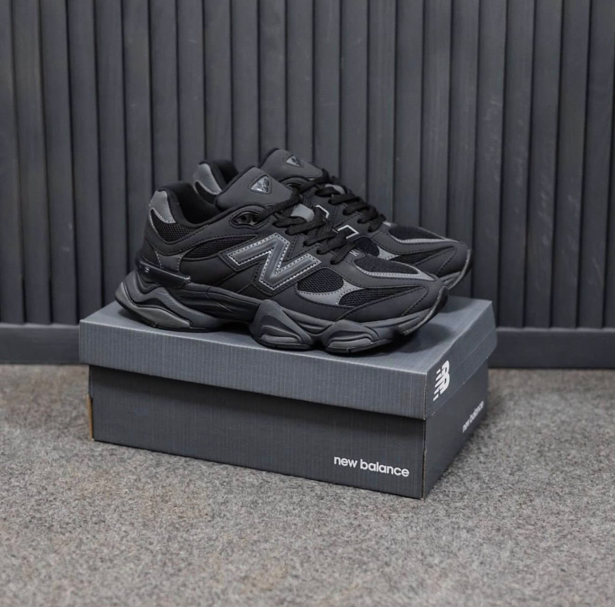 NEW BALANCE 9060 MONO BLACK