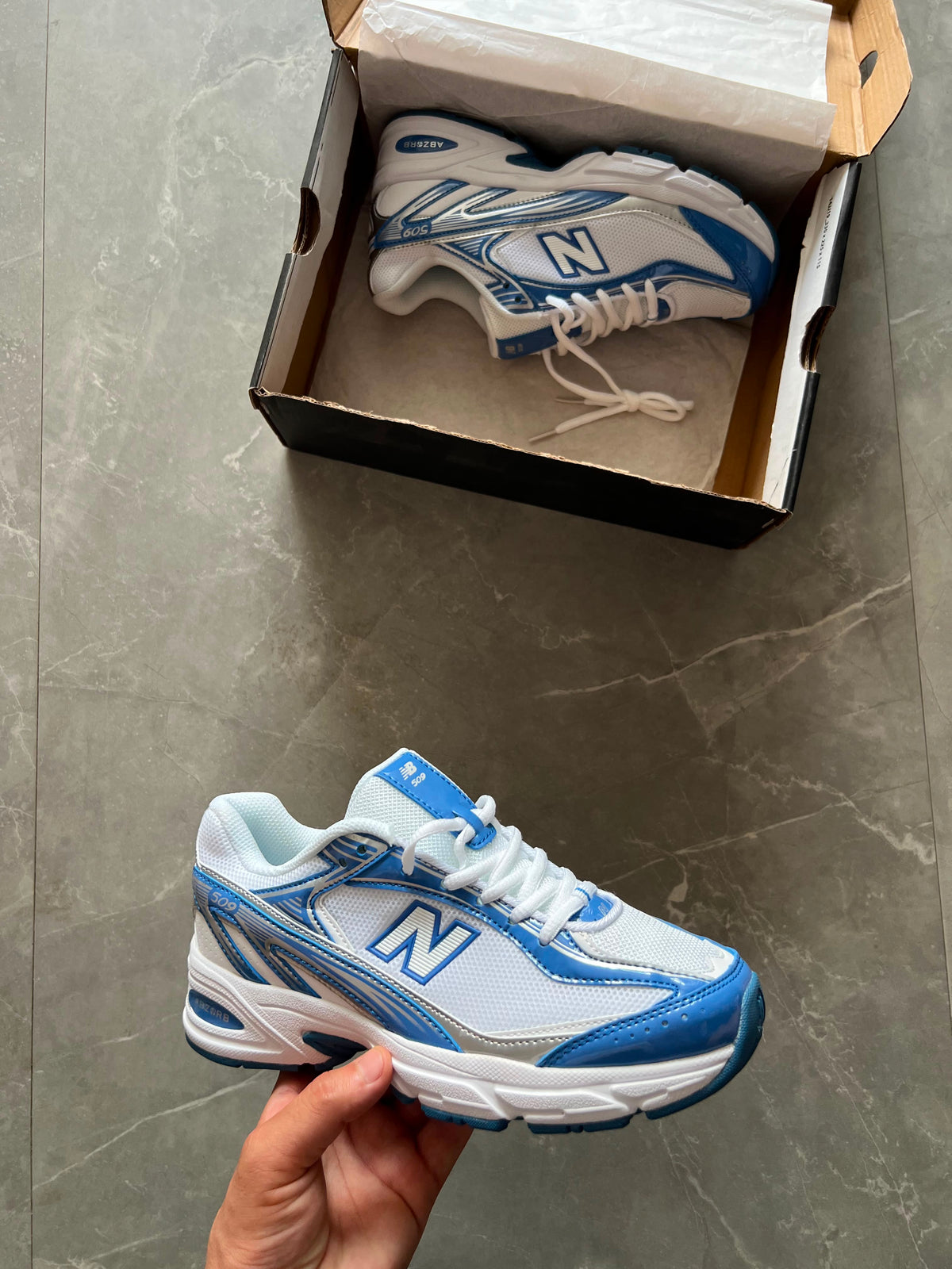 NEW BALANCE 509