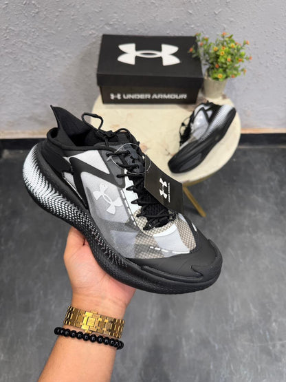 UNDER ARMOUR ECHO SLIPSPEED