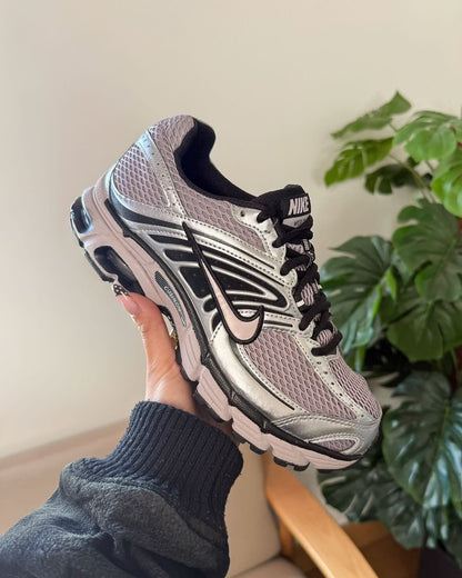 NIKE AIRMAX INITIATOR MOTO 2K METALLIC SILVER