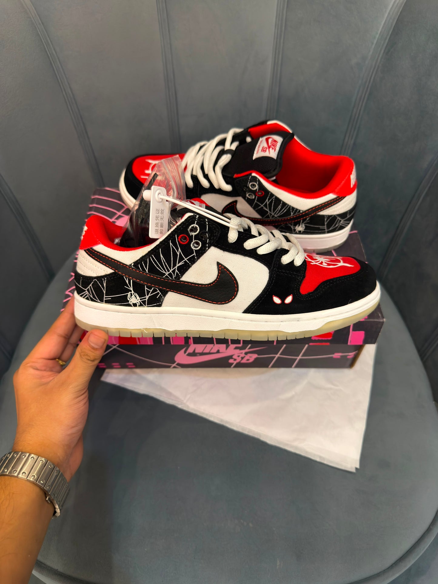 NIKE SB DUNK SPIDERMAN MILES MORALES