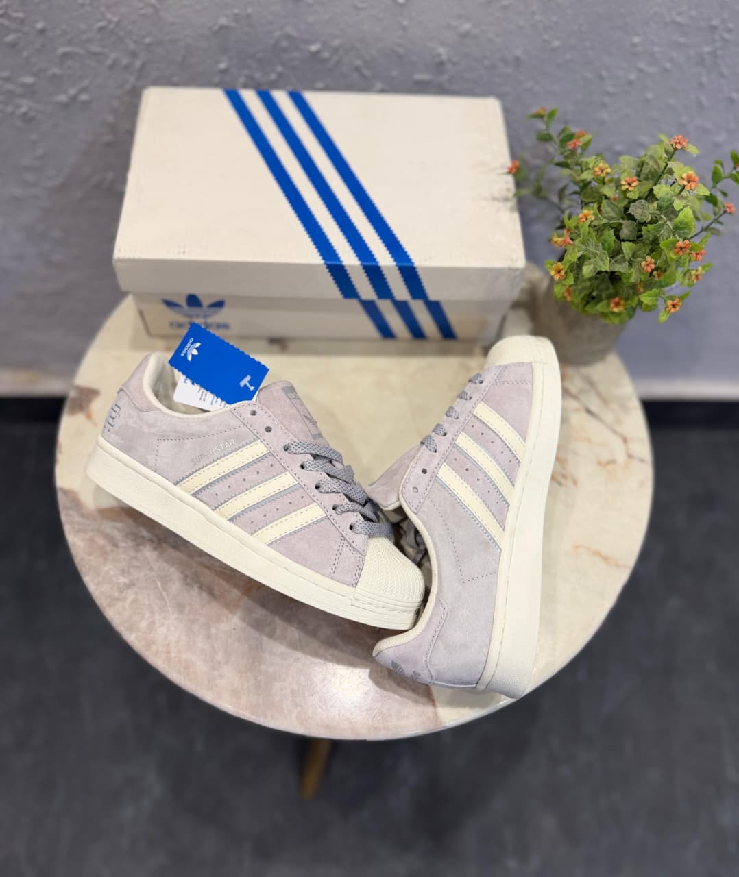 ADIDAS ORIGINALS SUPERSTAR GREY SUIDE REIGN