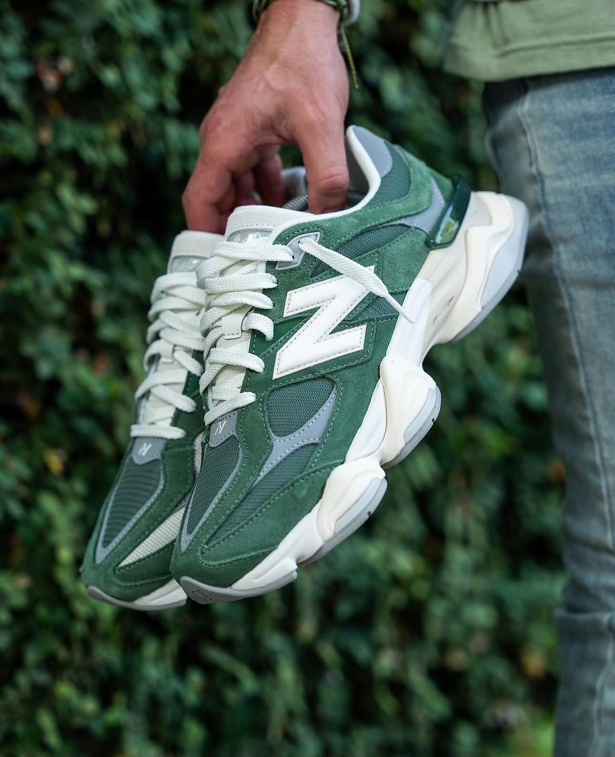 NEW BALANCE 9060 NORI GREEN