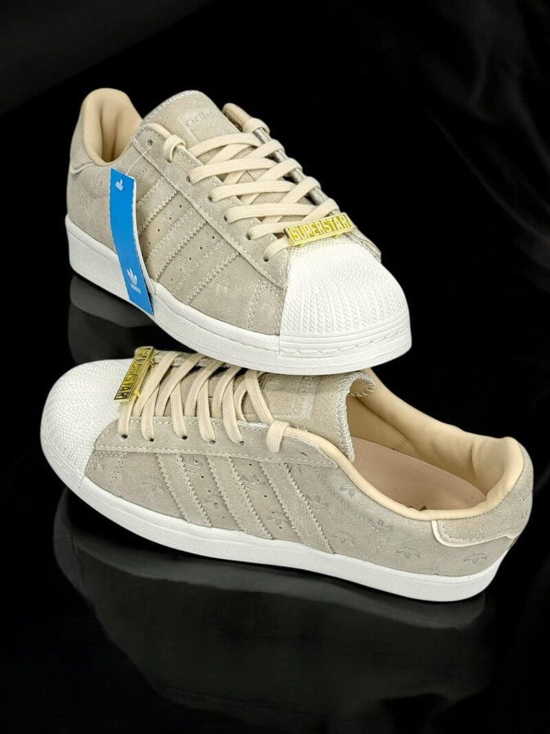 ADIDAS ORIGINALS SUPERSTAR  BEIGE ENGRAVED 3 STRIPS FLOWER
