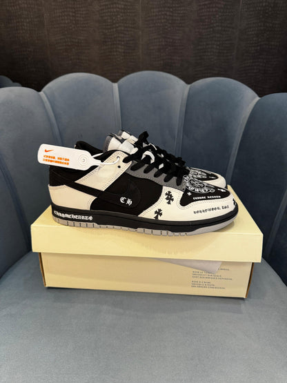 NIKE SB DUNK 2023 CHROME HEART