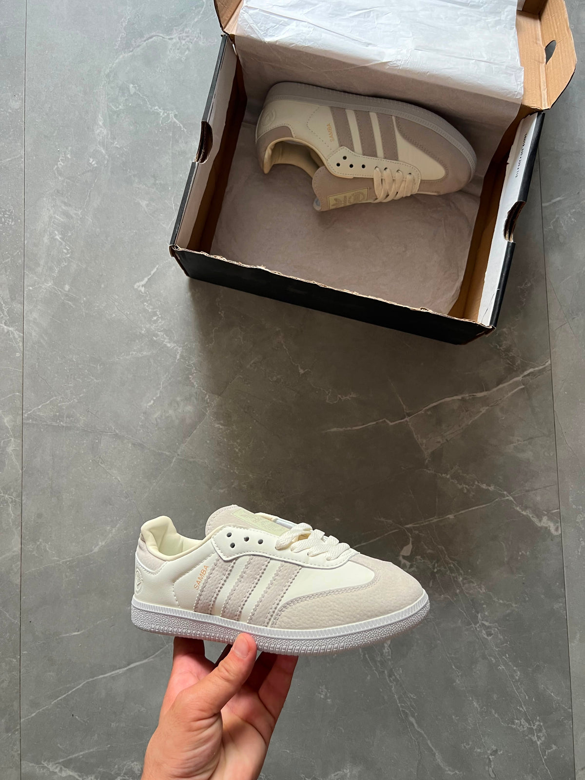ADIDAS  SAMBA