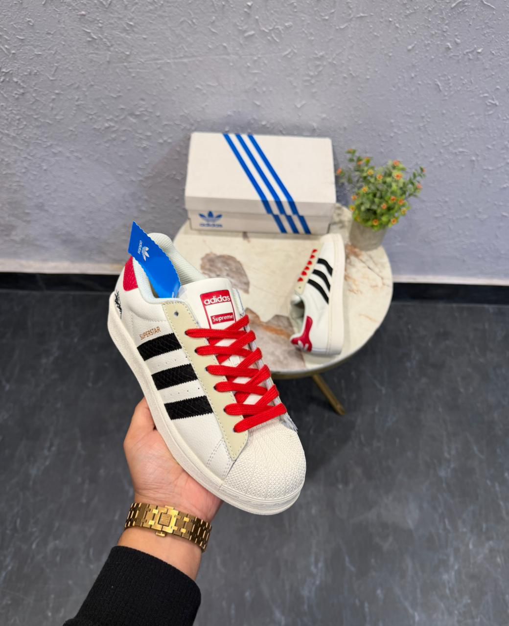 ADIDAS  ORIGINALS SUPERSTAR WHITE BLACK RED STUSSY X SUPREME