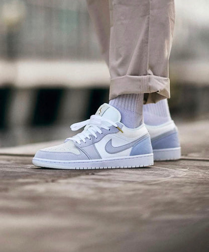 NIKE AIR JORDAN 1 PARIS LOW