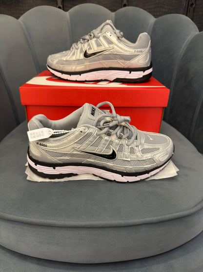 NIKE P 6000 TRAINER SILVER BLACK