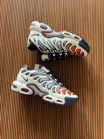 NIKE AIRMAX TN PLUS DRIFT