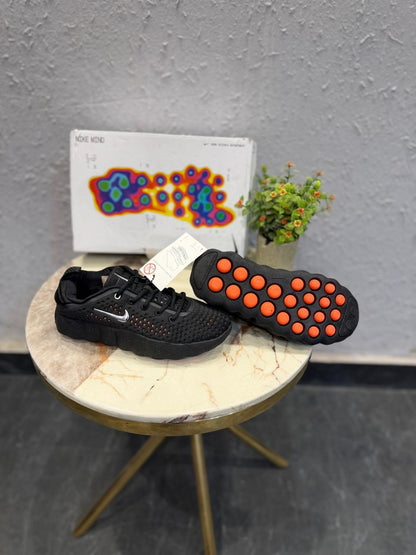 NIKE MIND 002 BLACK