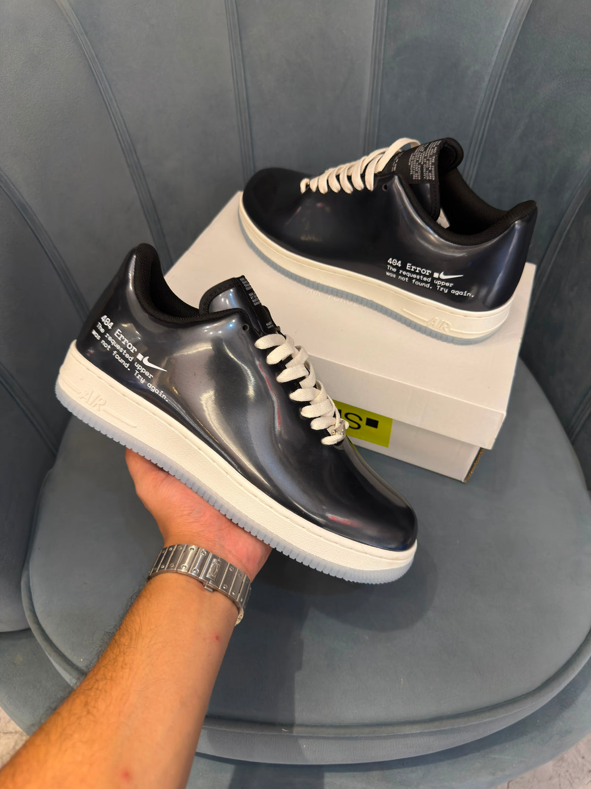 NIKE AIRFORCE ONE SWOOSH ERROR BLACK