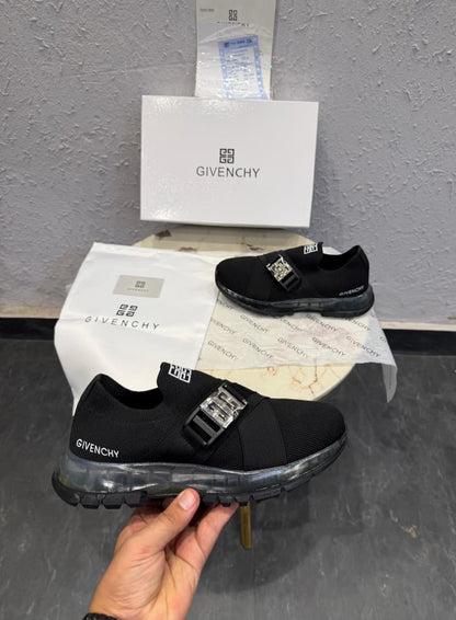 GIVENCHY PARIS BEIGE BUCKLE SNEAKERS