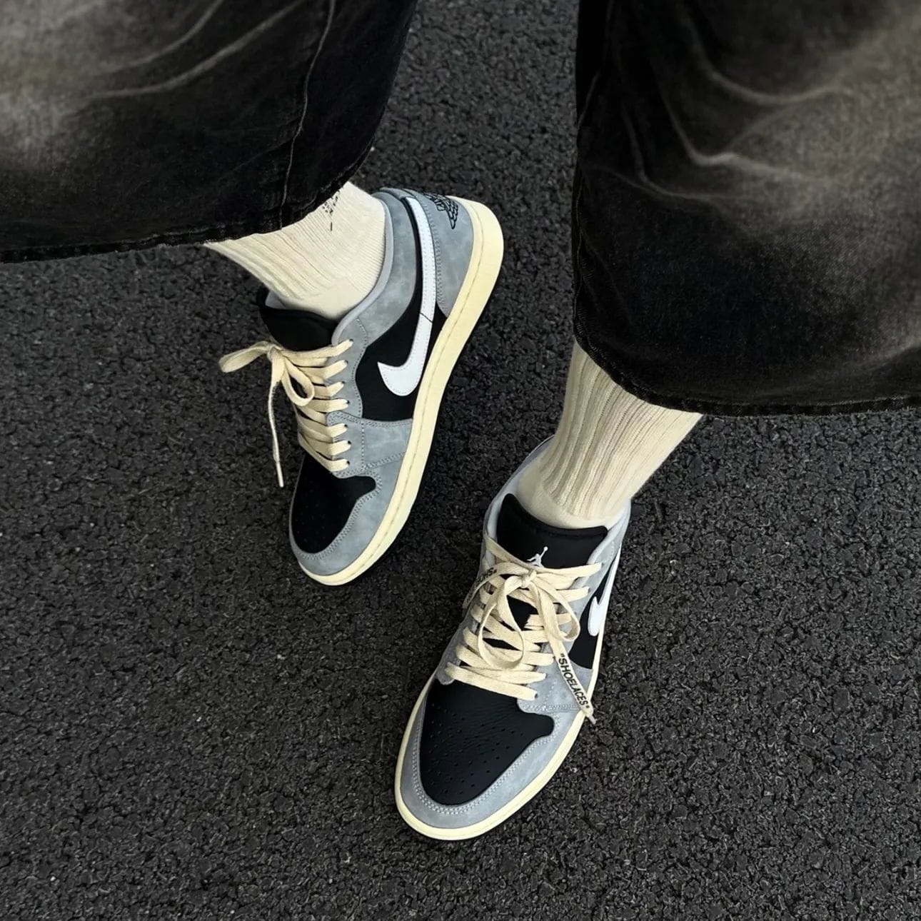AIR JORDANS RETRO 1 REEVESE SHADOW