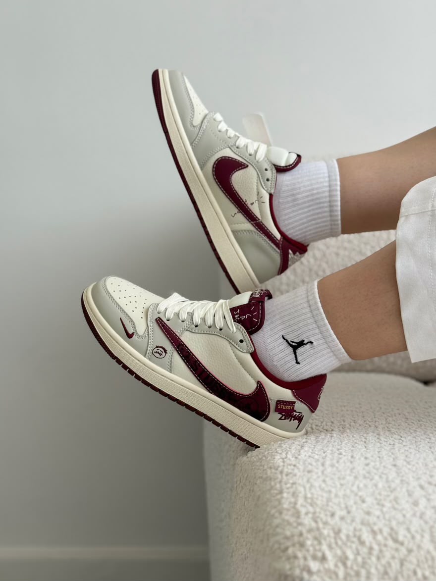 NIKE AIR JORDAN 1 LOW TRAVIS SCOTT X STUSSY SAIL BURGUNDY