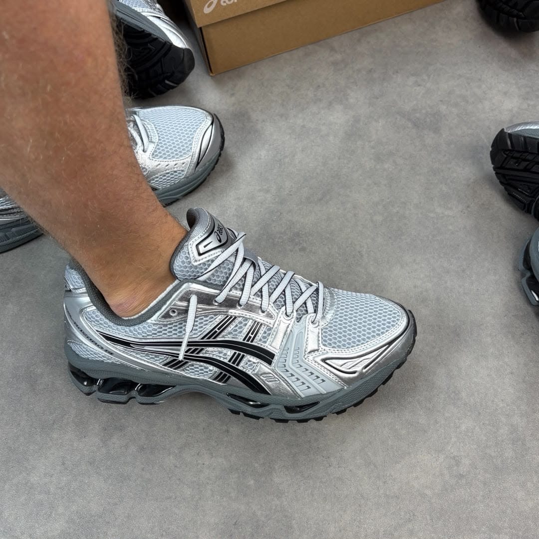 ASICS KAYANO 14 URBAN RESEARCH