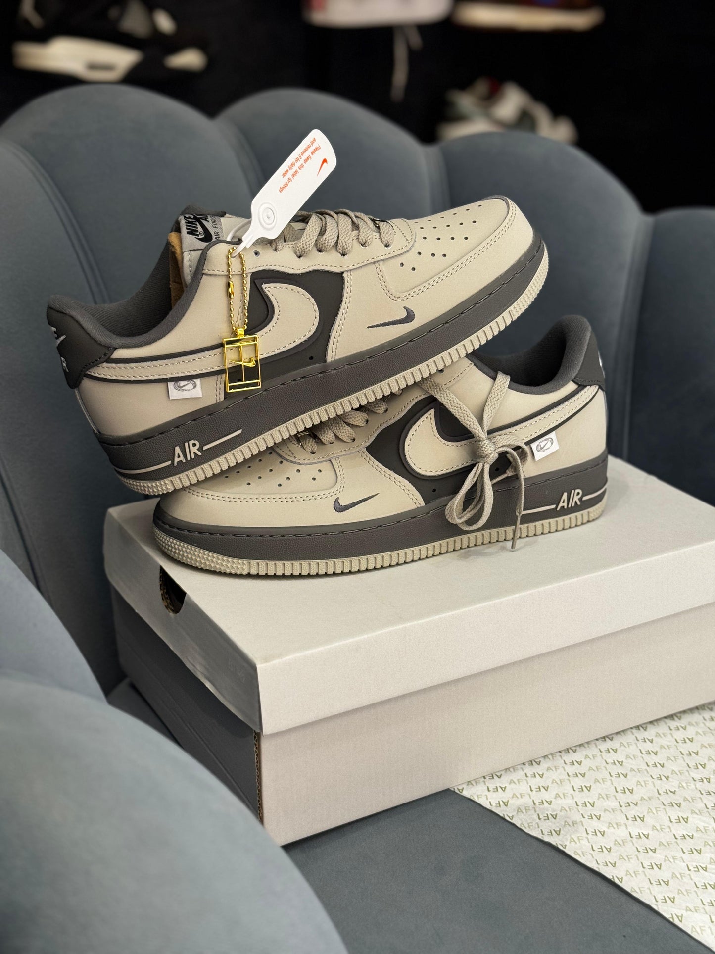 NIKE AIRFORCE 1 EPIC GREY