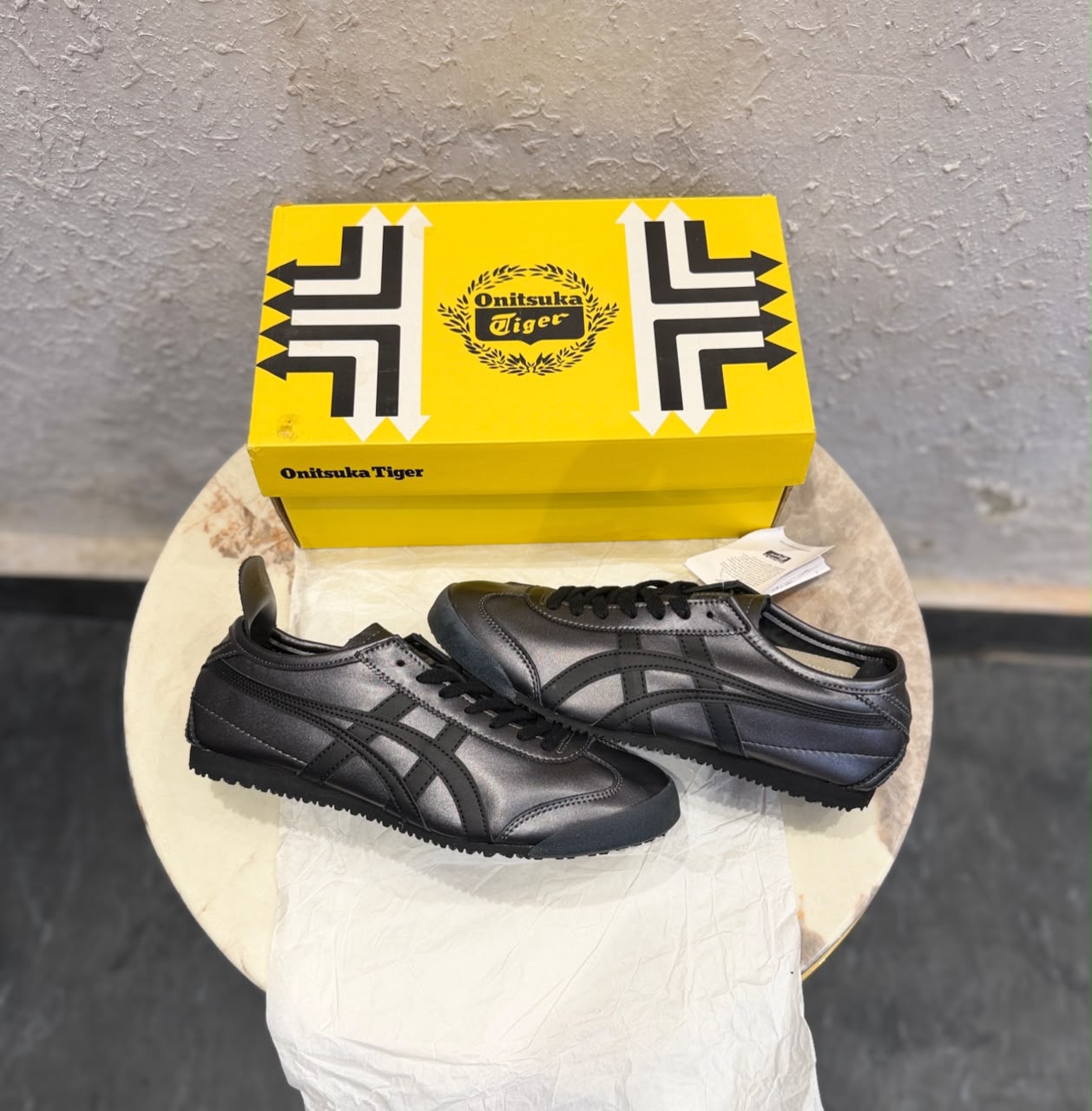 ONITSUKA TIGER SD PREMIUM GUNMETAL BLACK