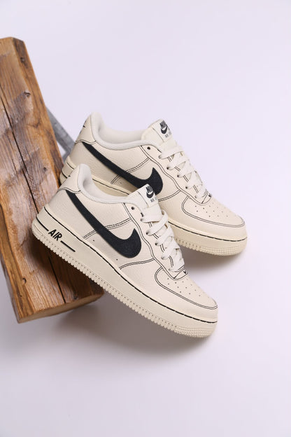 NIKE AIRFORCE ONE KHAKI ESSENTIAL