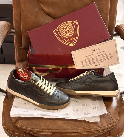 VIRAT KHOLI ONE 8 SEAM 18 BLACK SNEAKERS