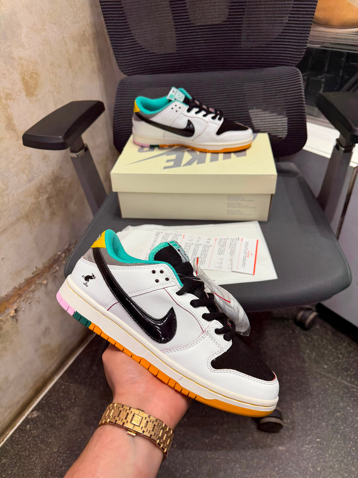NIKE SB DUNK LOW PRO X CSEF WHITE AND BLACK