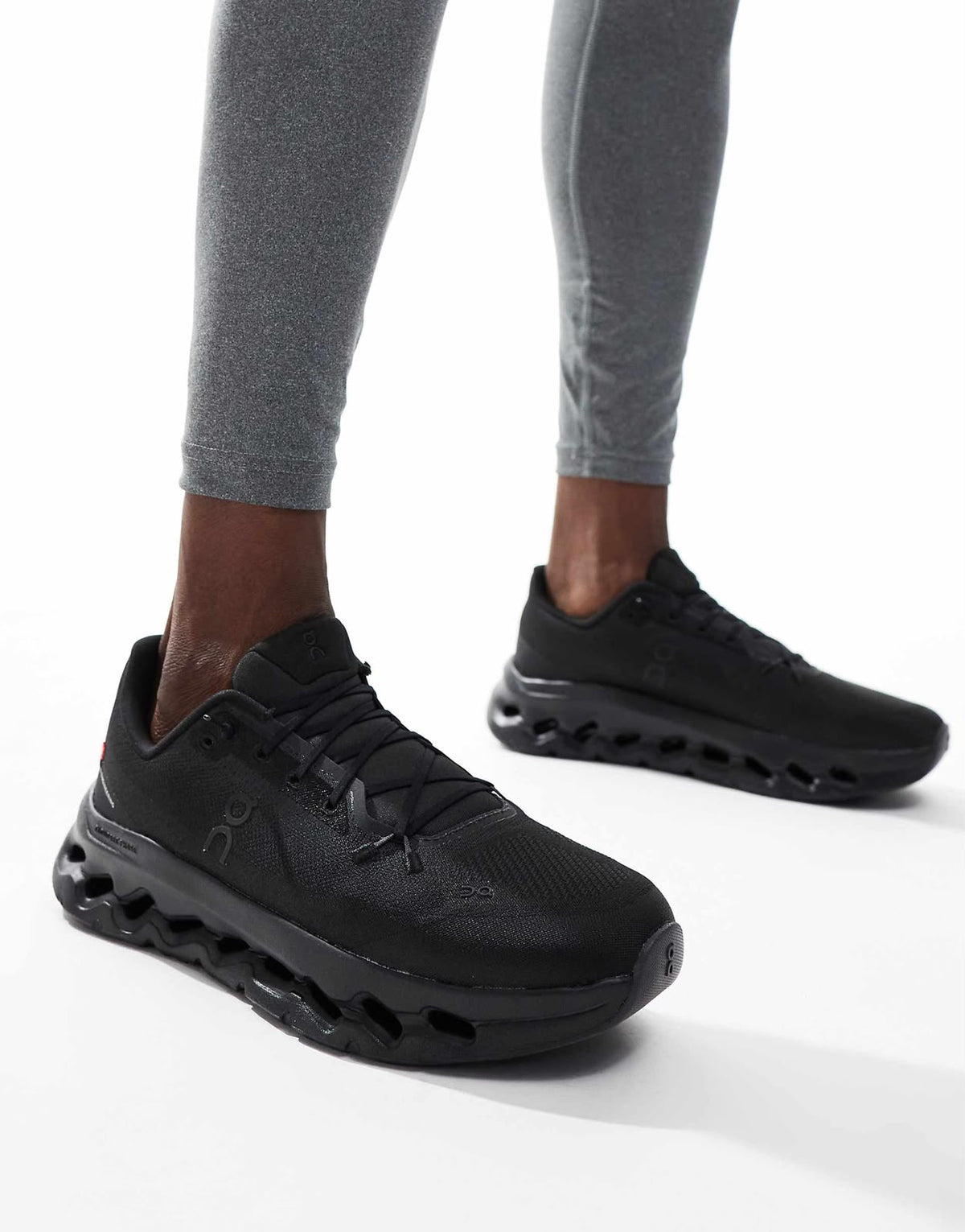ON CLOUD TILT IVORY