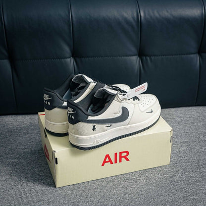 NIKE AIRFORCE 1 VIOLENT BEAR JOINT LINEN BLACK BEIGE