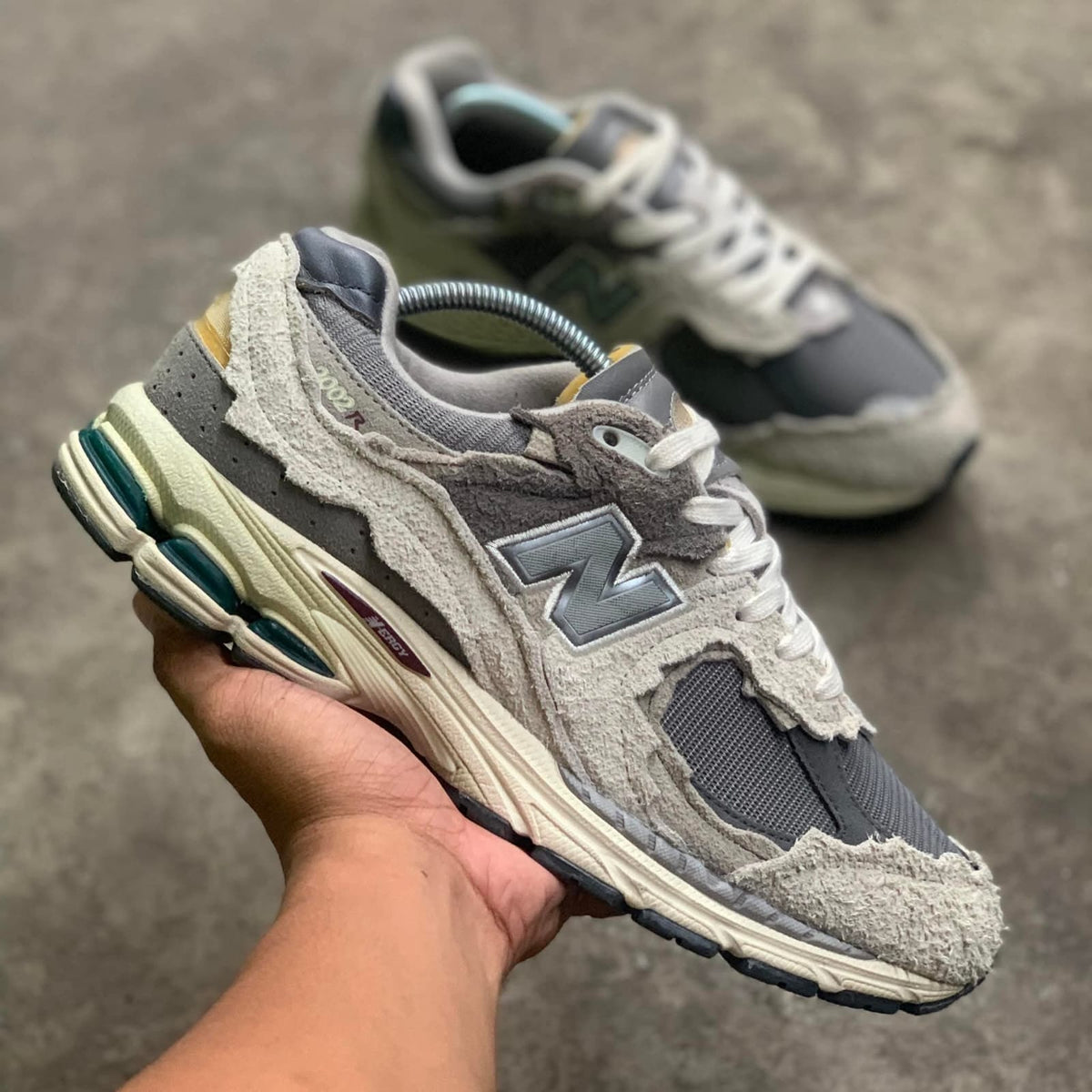 NEW BALANCE 2002R PROTECTION PACK RAIN CLOUD