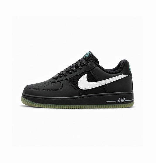 NIKE AIRFORCE ONE ORIGINALS