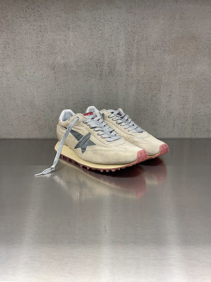 GOLDEN GOOSE MARATHON SNEAKERS BEIGE SILVER