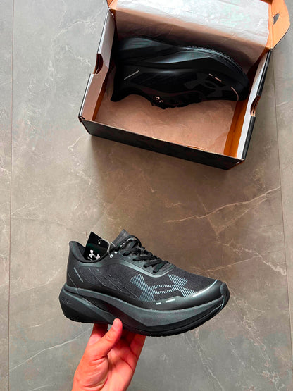 UNDER ARMOUR VELOCITI