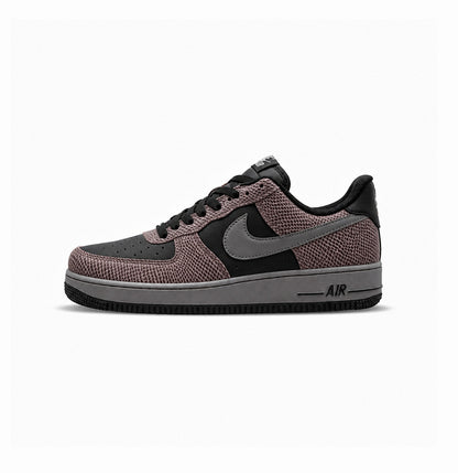 NIKE AIRFORCE ONE ORIGINALS