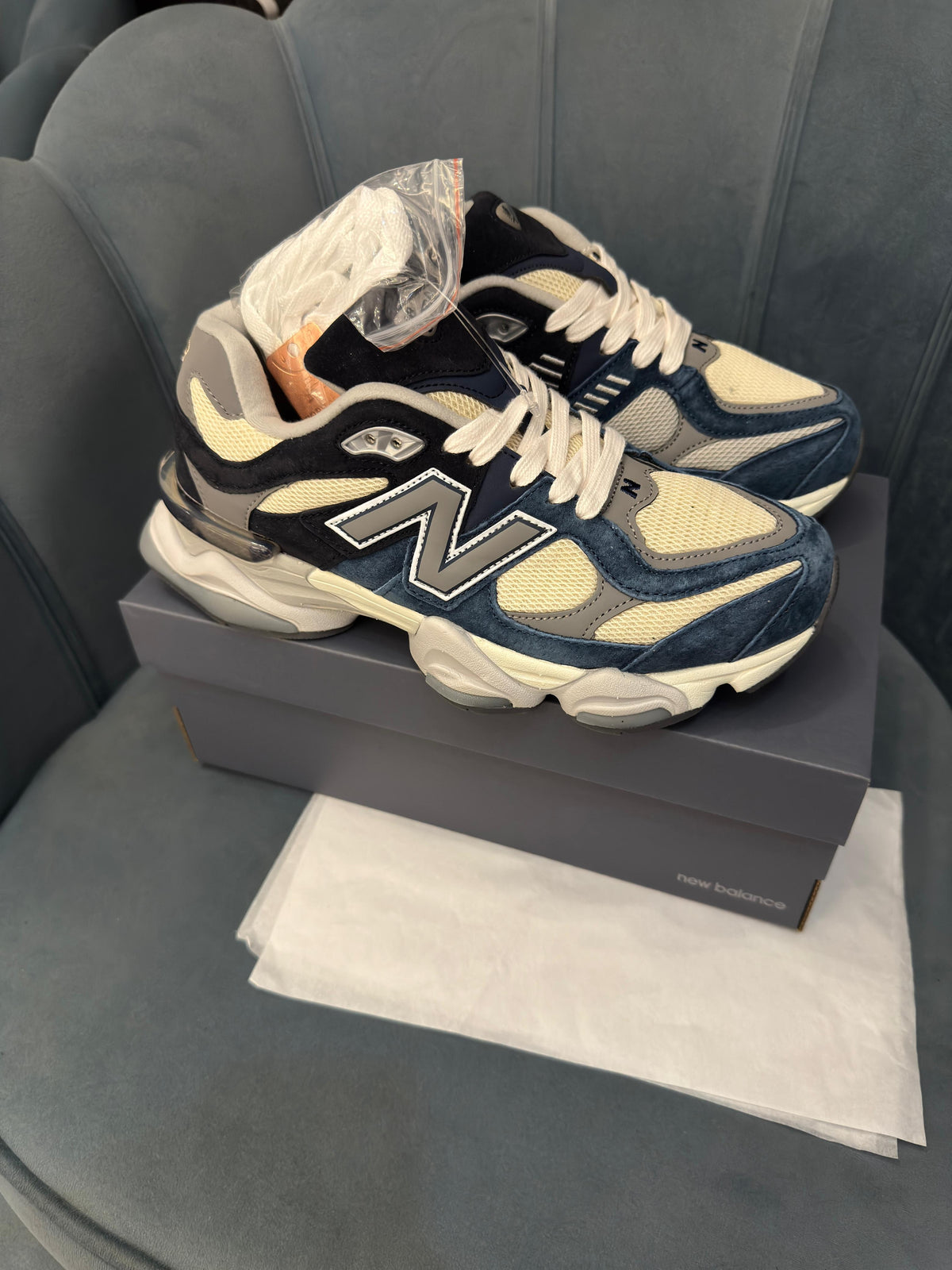 NEW BALANCE  9060 BLUE