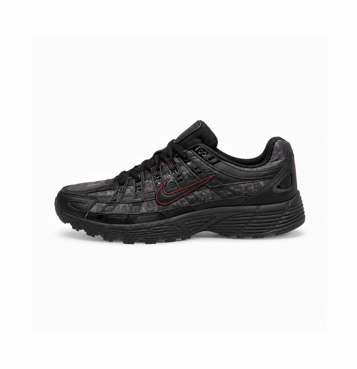 NIKE P6000 TRAINER BLACK MAROON