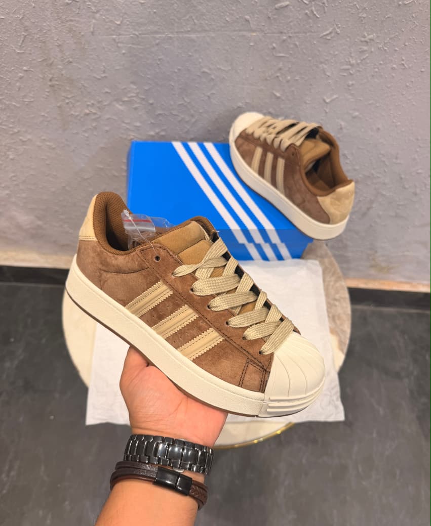 ADIDAS ORIGINALS SUPERSTAR  SUEDE TAN