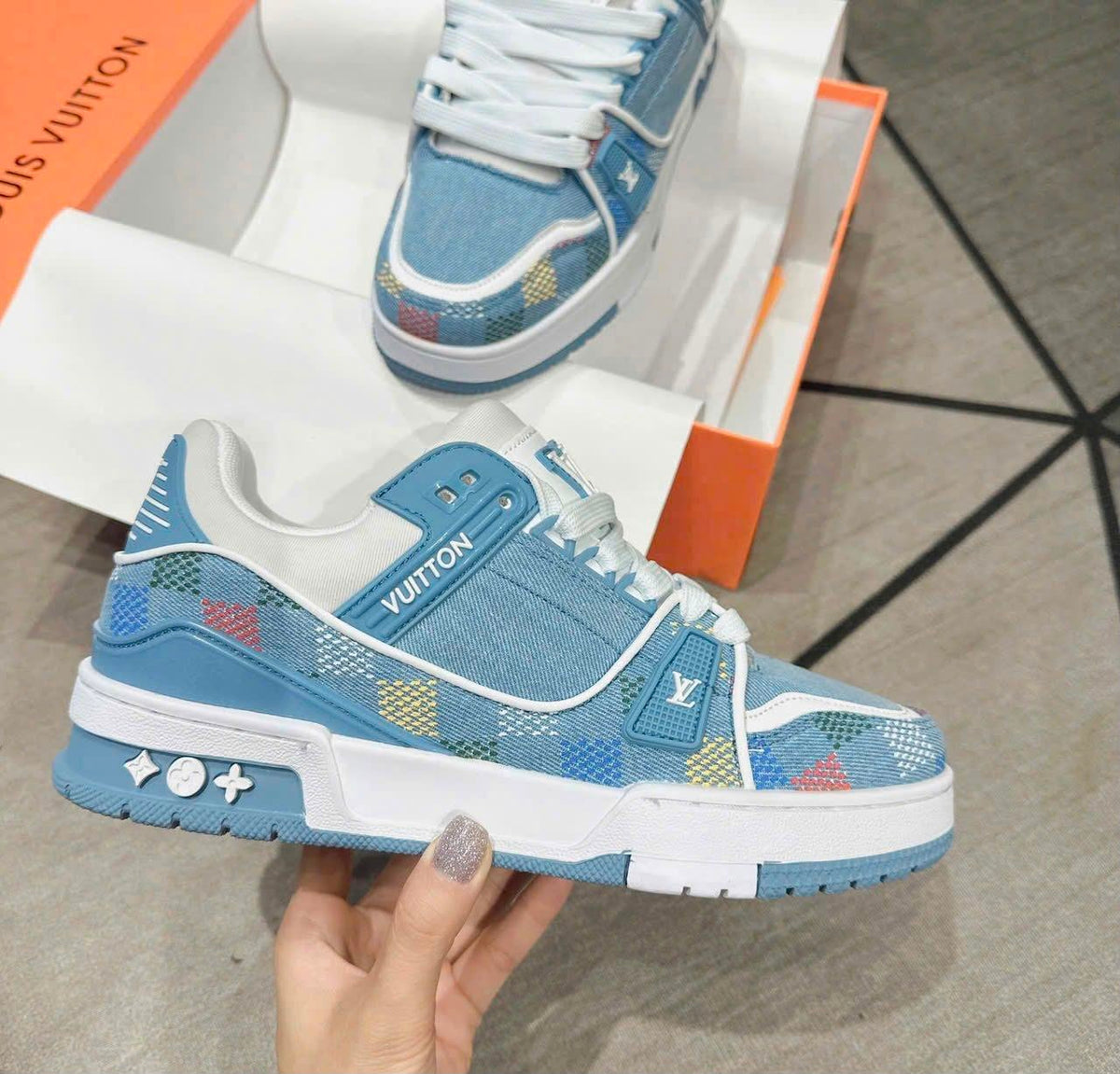 LOUIS VUITTON DENIM DEMIER LV TRAINER