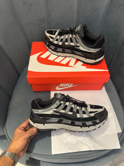 NIKE P 6000 TRAINER BLACK /GREY
