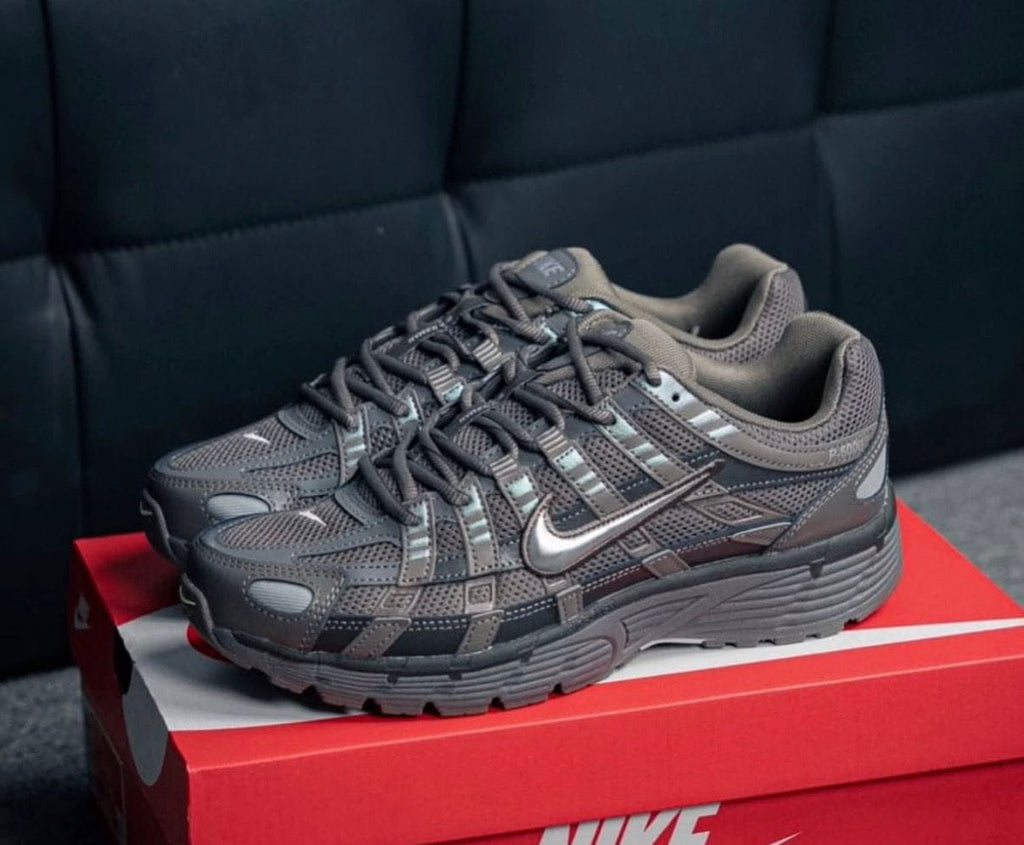 NIKE P6000 TRAINER GREY