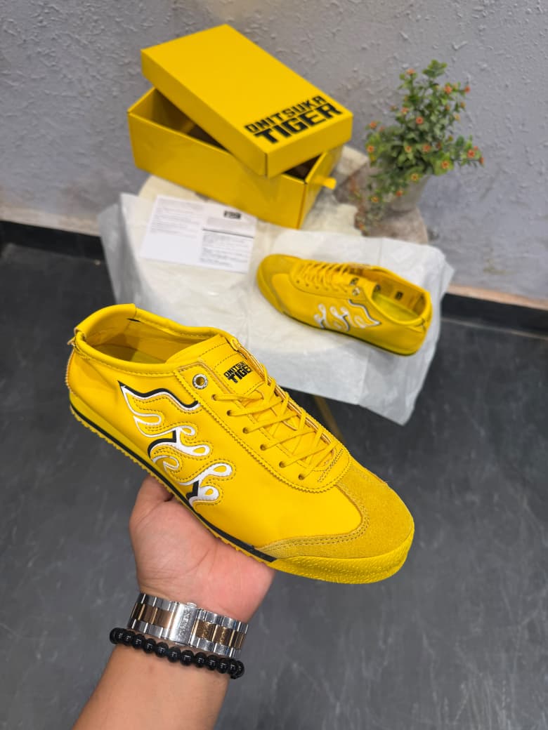 ONITSUKA TIGER SNEAKERS SD FIRE YELLOW