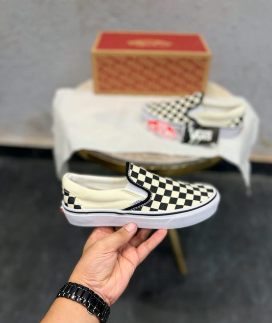 VANS CHECKBOARD CLASSIC SLIPON