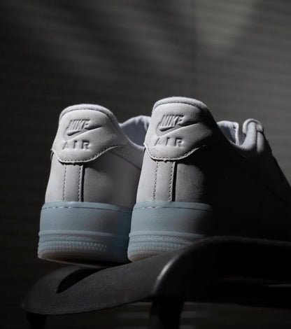 NIKE AIRFORCE ONE 07 WOLF GREY