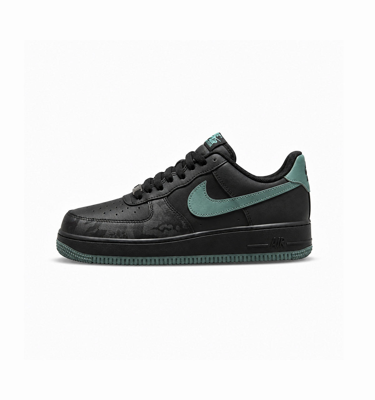 NIKE AIRFORCE ONE ORIGINALS