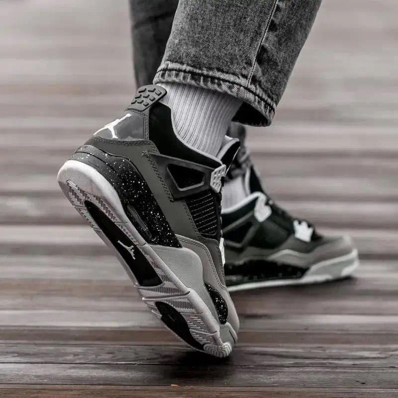 AIR JORDANS RETRO 4