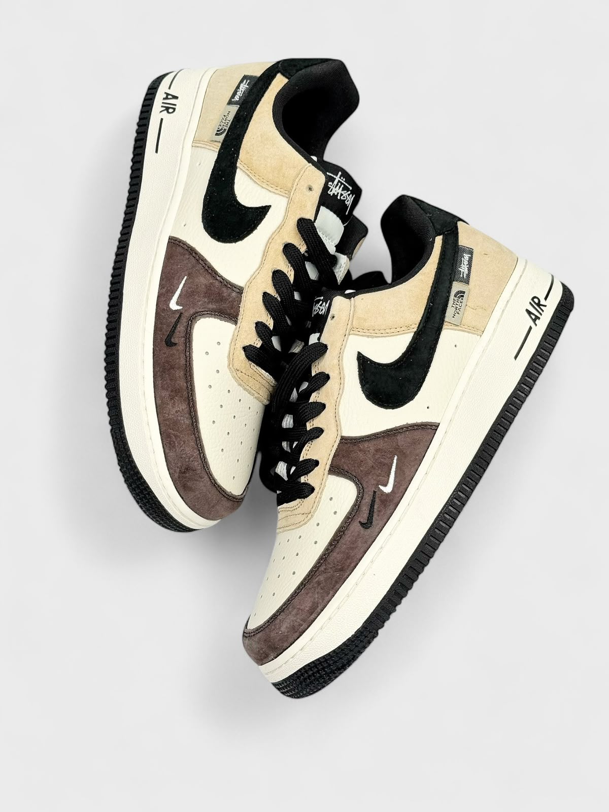 NIKE AIRFORCE ONE THE NORTH FACE