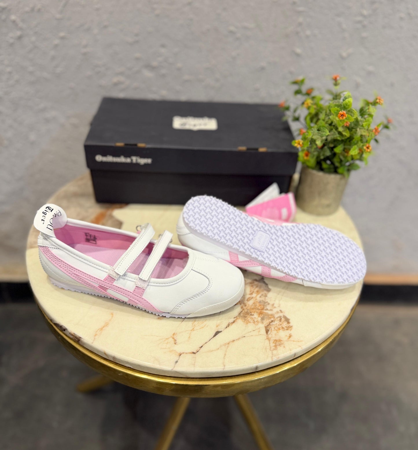 ONITSUKA TIGER MEXICO 66 MARY JANE WHITE PINK