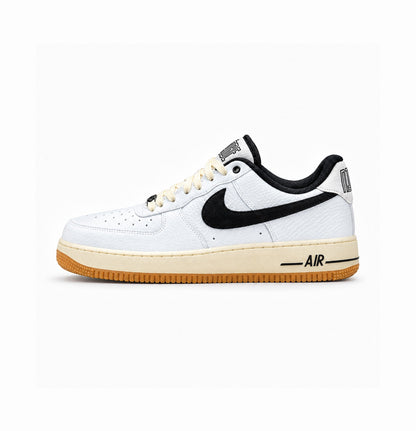 NIKE AIRFORCE 1 LOW COMMAND FORCE