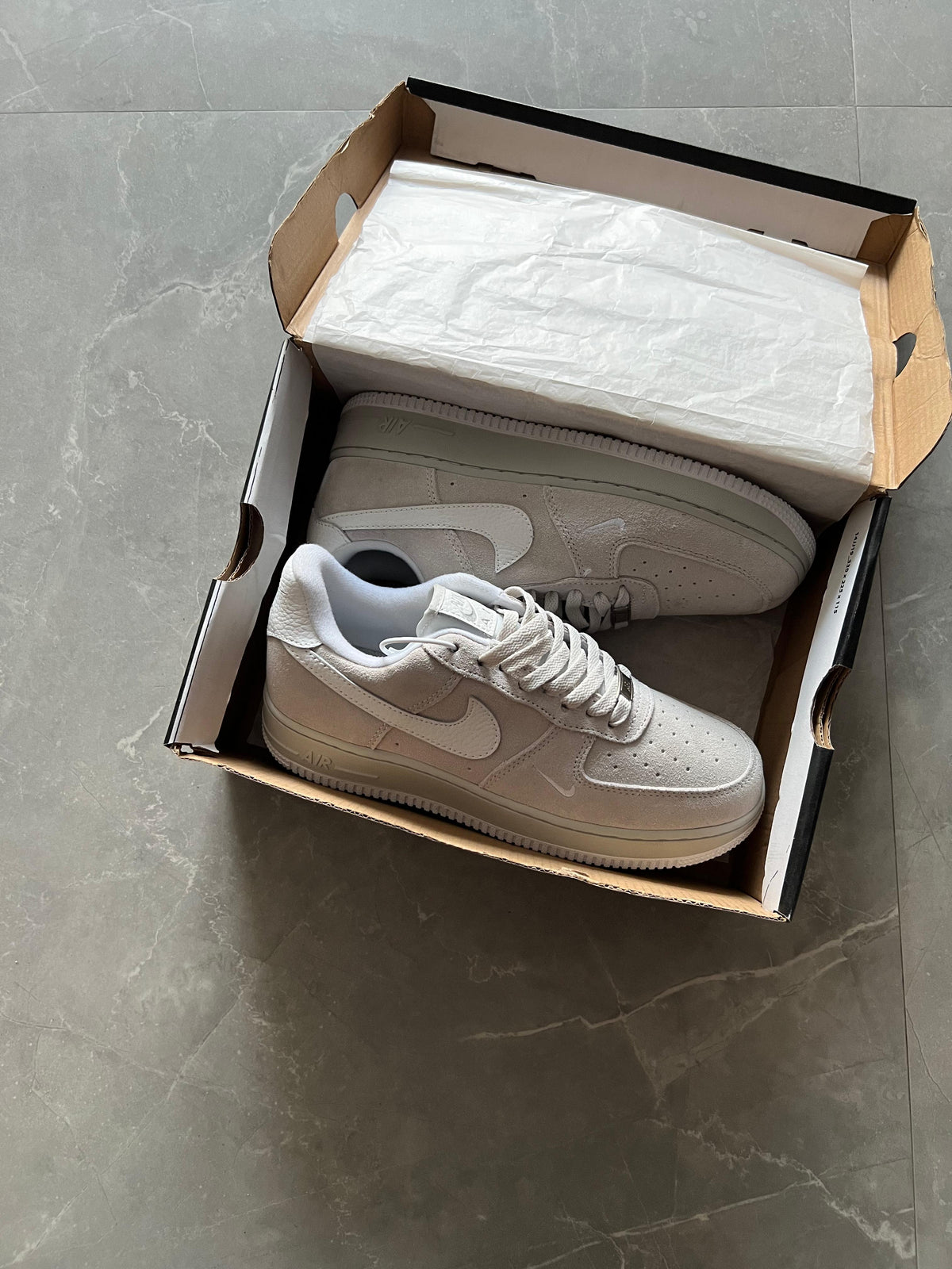 NIKE AIRFORCE ONE