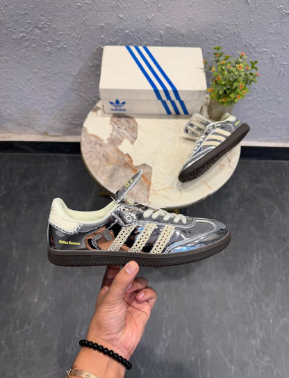 ADIDAS ORIGINALS  SAMBA X WALES BONER SILVER