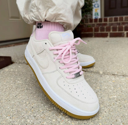 NIKE AIRFORCE 1 LOW SBLIGHT OREWOOD BROWN PINK